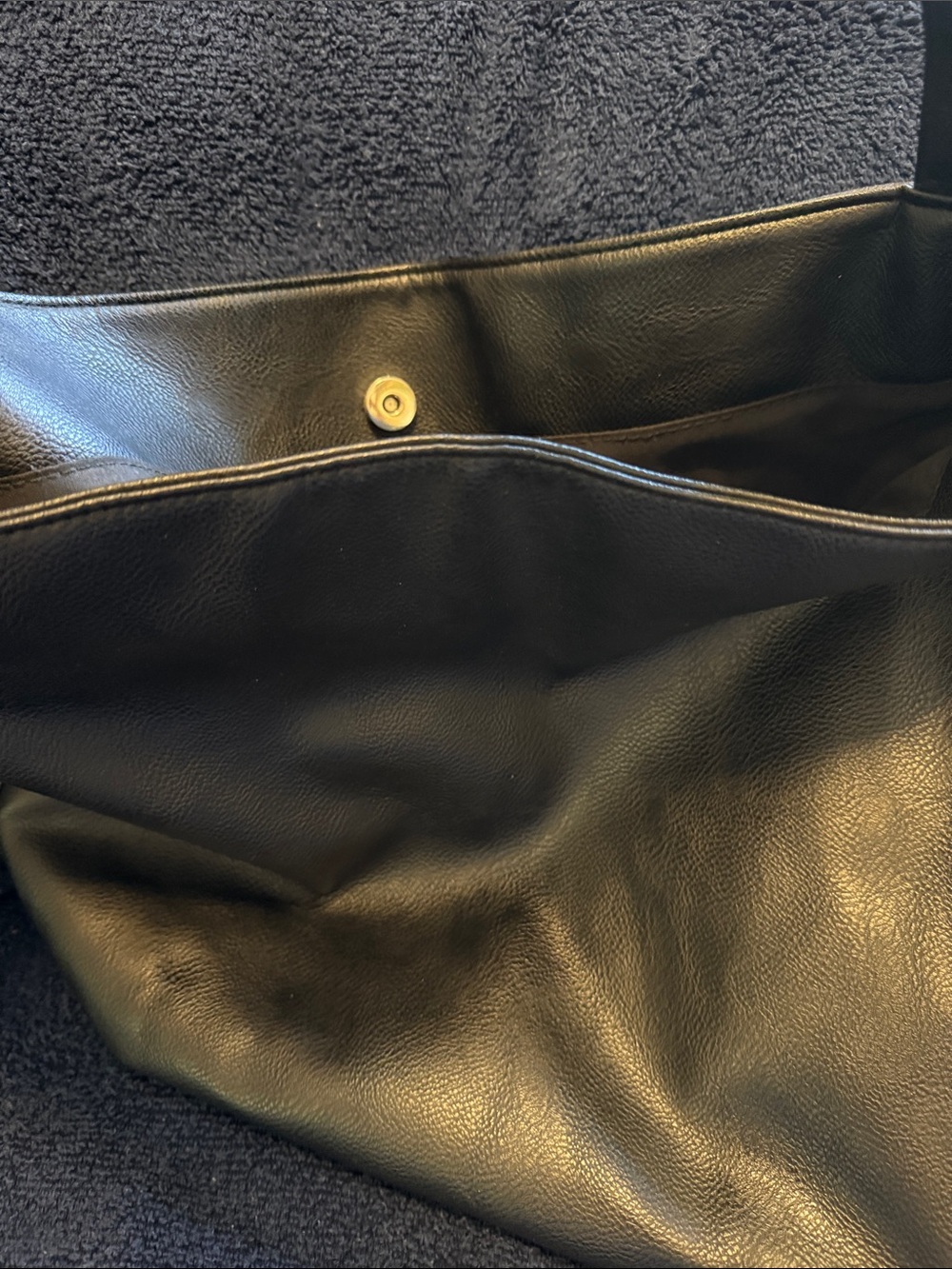 Classic Black Leather Tote with Magnetic Snap